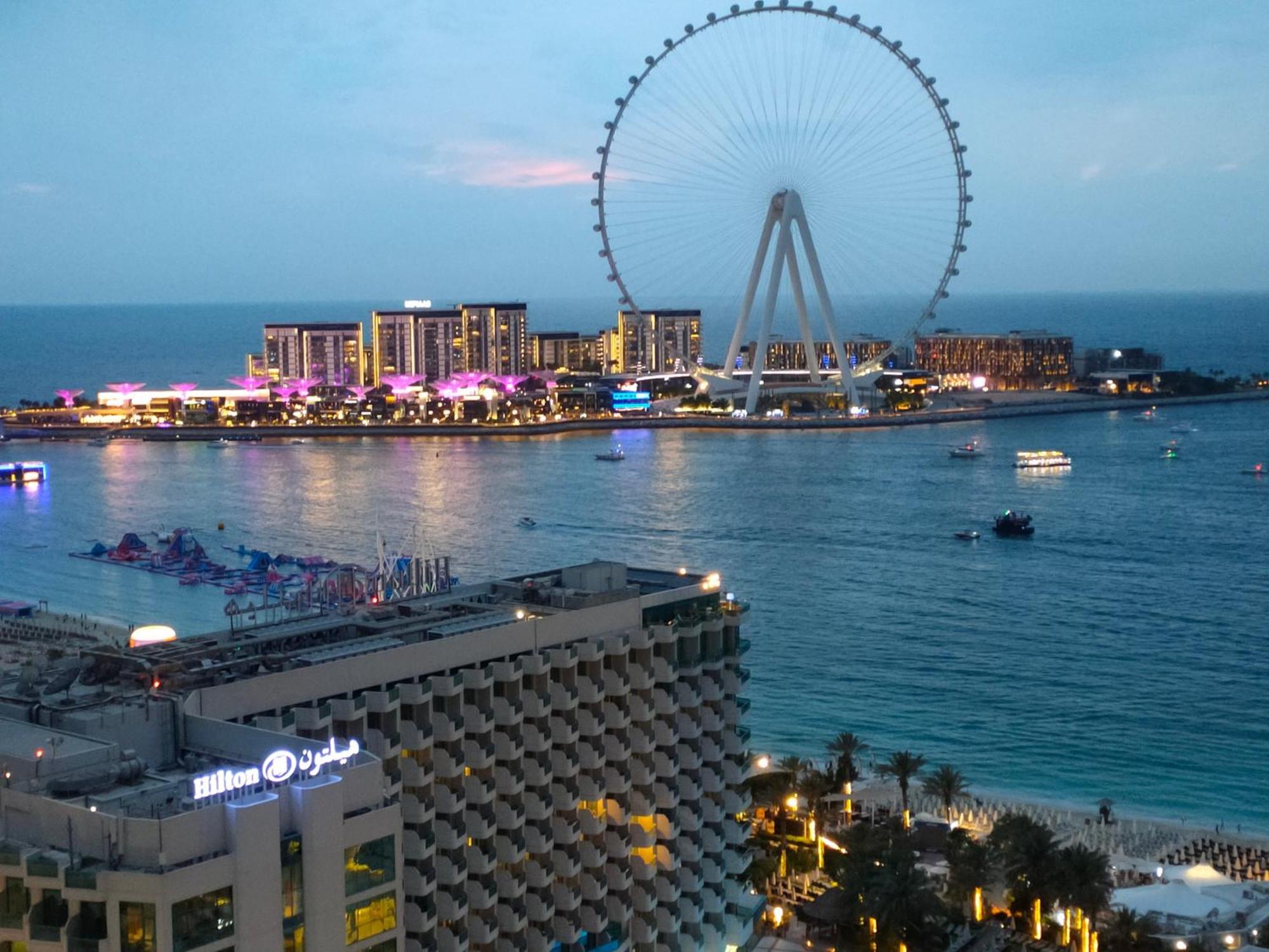 Bohemian Backpackers Ostello Dubai Esterno foto