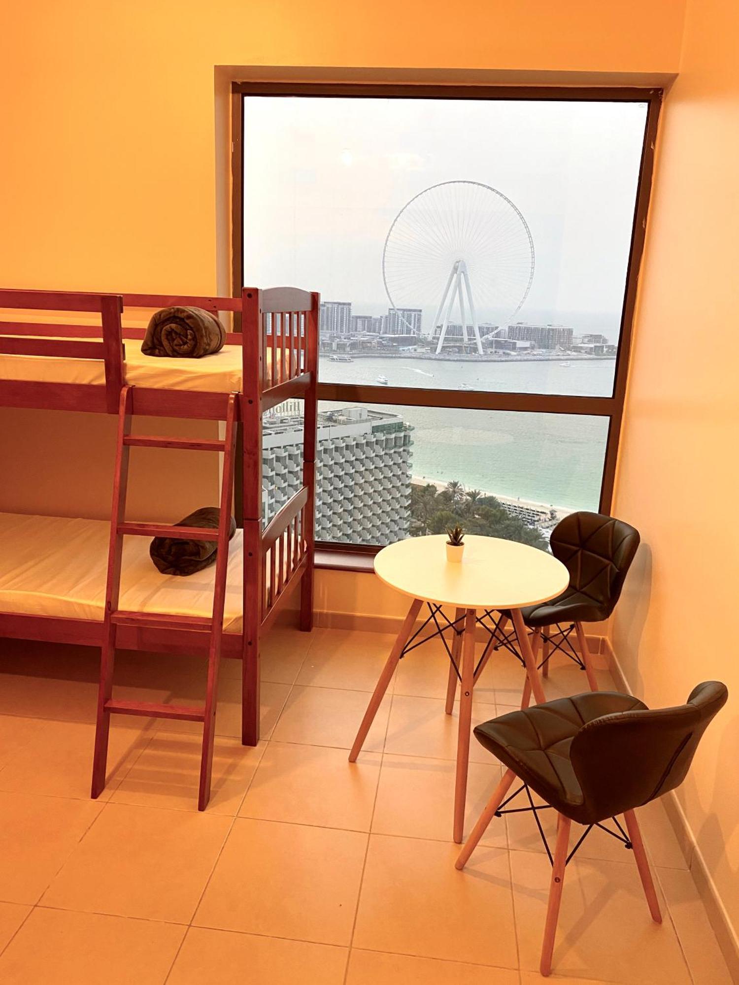Bohemian Backpackers Ostello Dubai Esterno foto